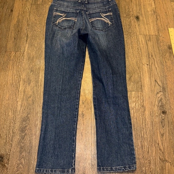 Gloria Vanderbilt size 6 petite jeans so cute! - Picture 8 of 9